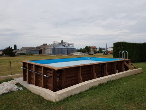 PIscine bois rectangulaire hors sol